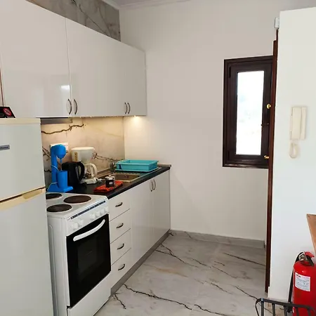 Salonikiou & Apartment *