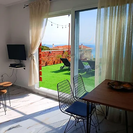 Salonikiou & Apartment *