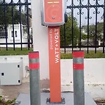 Salonikiou &
