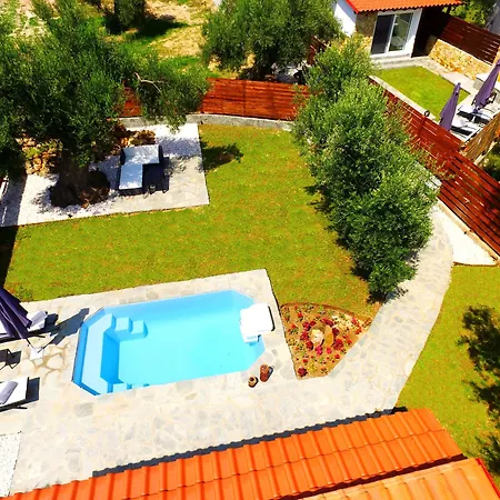 Apartamento Salonikiou & *