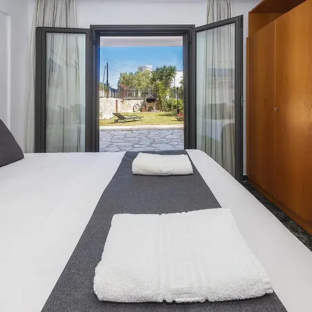 Salonikiou & * Agios Nikolaos (Chalkidiki)