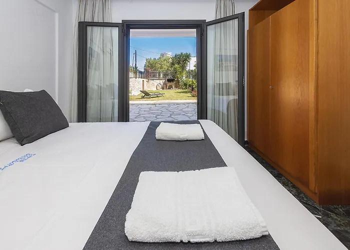 Salonikiou & * Agios Nikolaos (Chalkidiki)