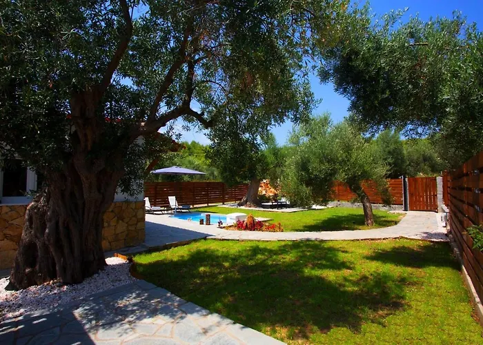 Salonikiou & Apartment *